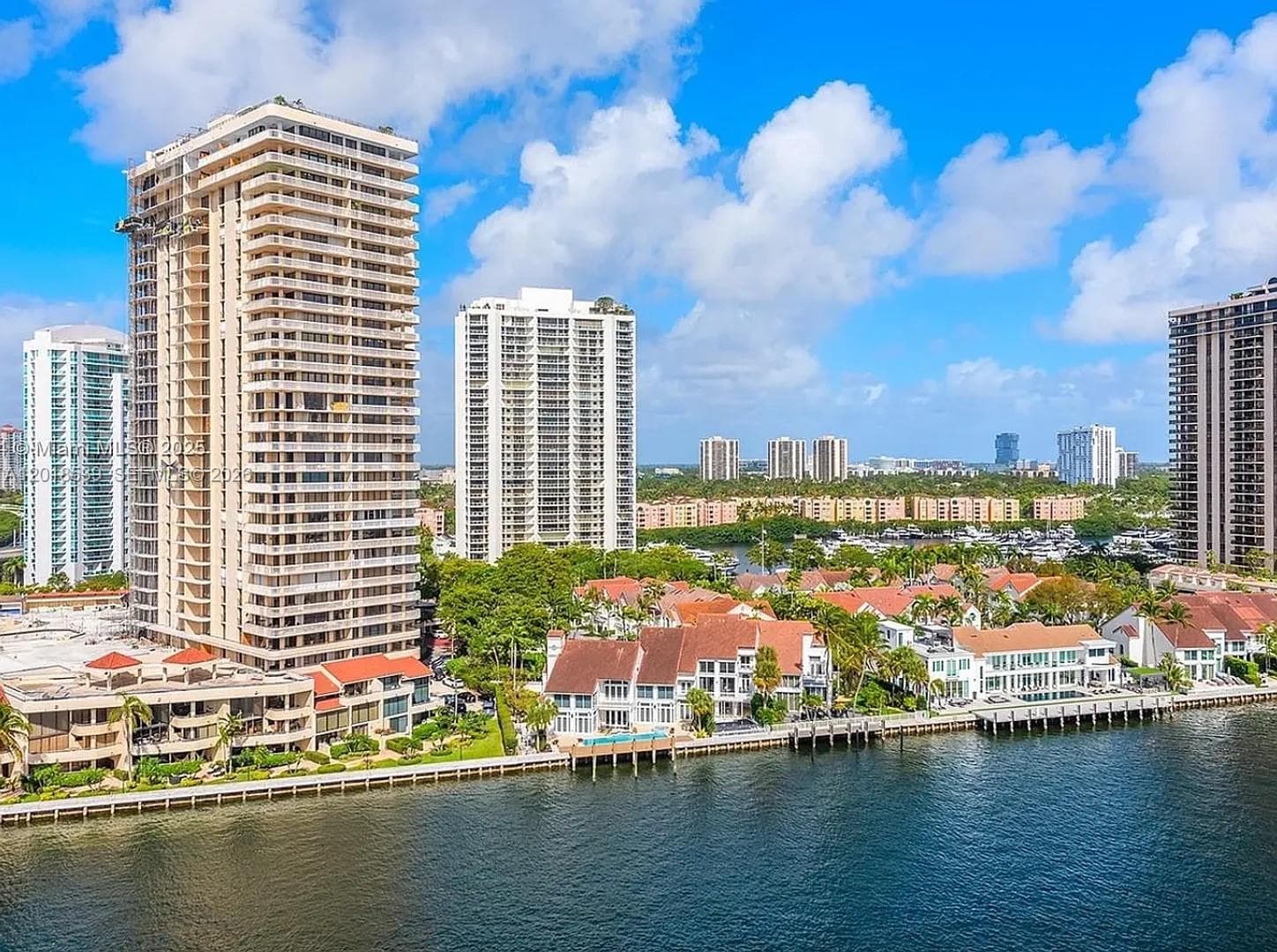 OCEANVIEW BUILDING A COND · #1519 in Sunny Isles Beach - Photo 2