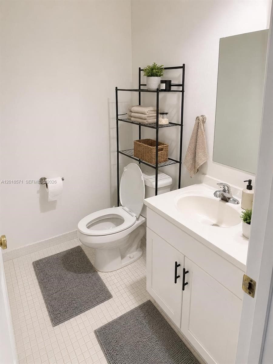 PLAZA TOWERS NORTH CONDO · #805 in Hallandale Beach - Photo 12