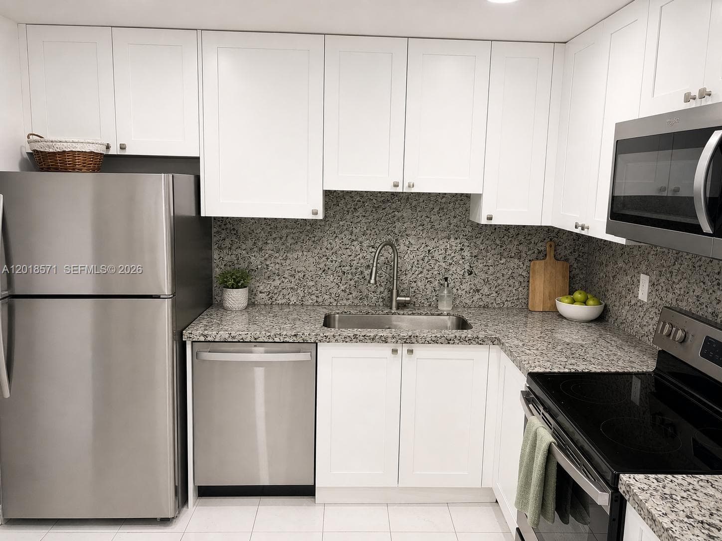 PLAZA TOWERS NORTH CONDO · #805 in Hallandale Beach - Photo 3