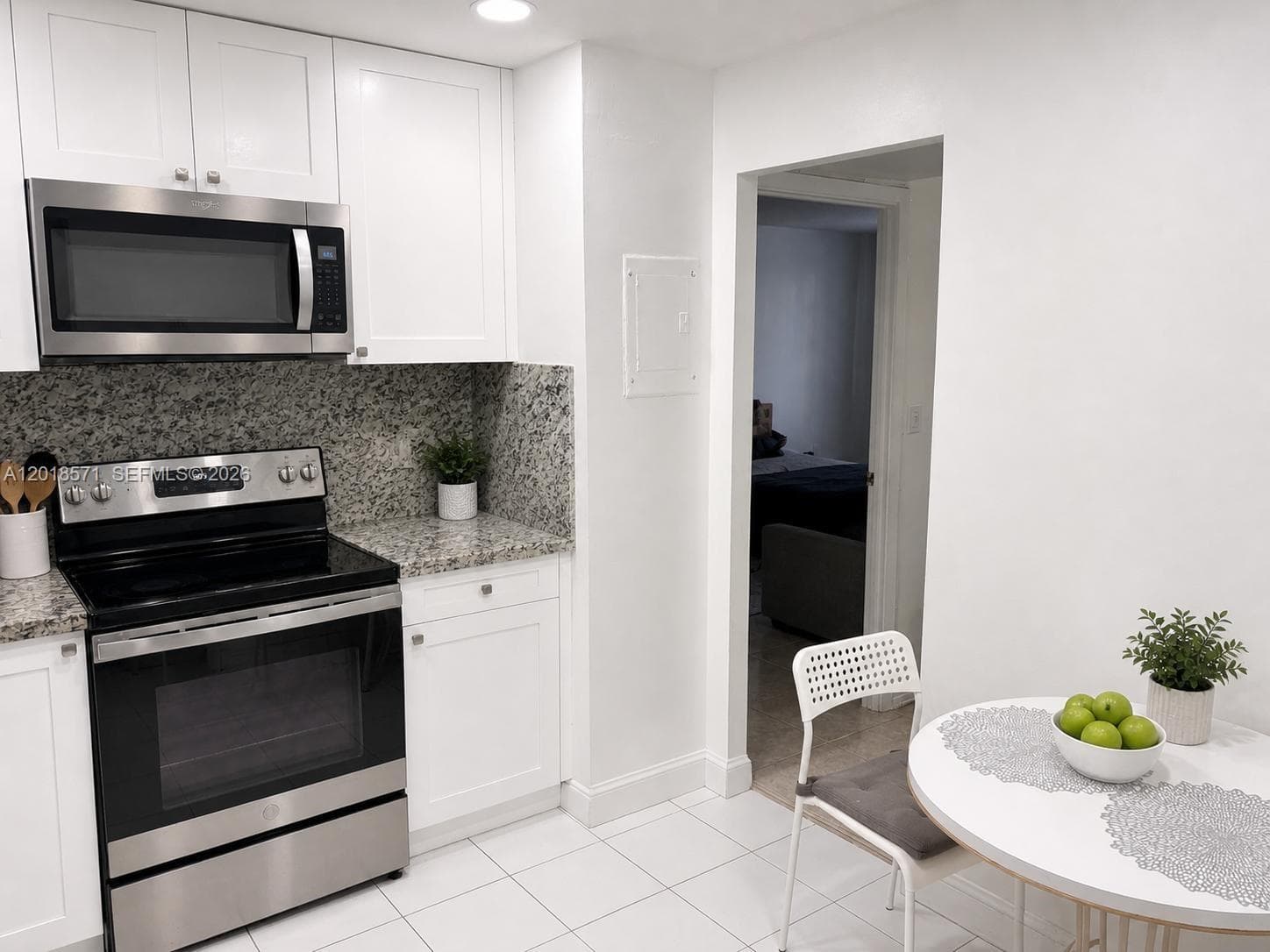 PLAZA TOWERS NORTH CONDO · #805 in Hallandale Beach - Photo 4