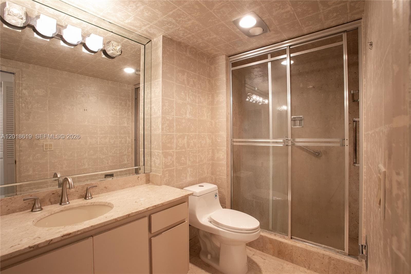 CRICKET CLUB CONDO · #1502 in Miami - Photo 17