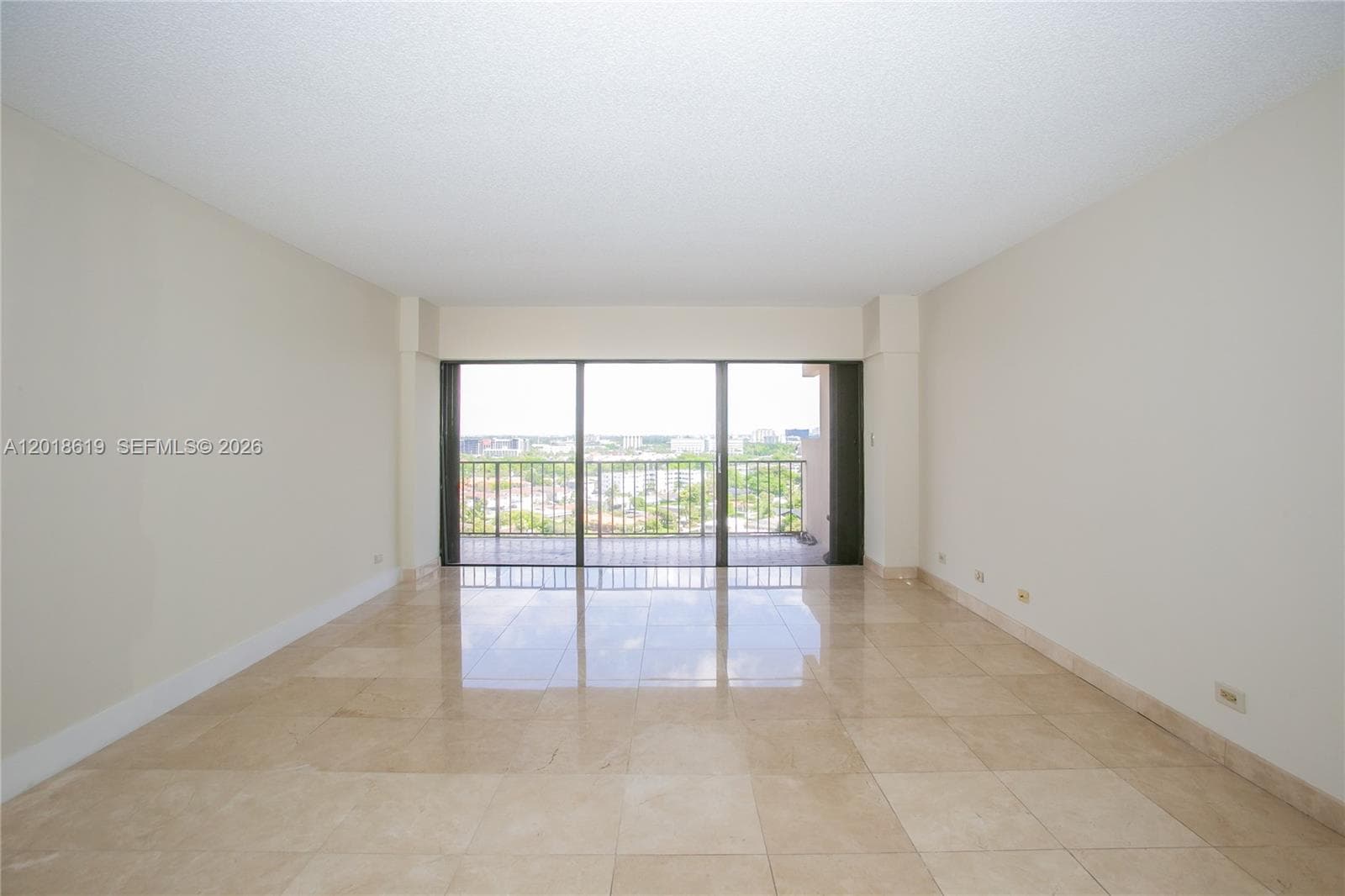 CRICKET CLUB CONDO · #1502 in Miami - Photo 7