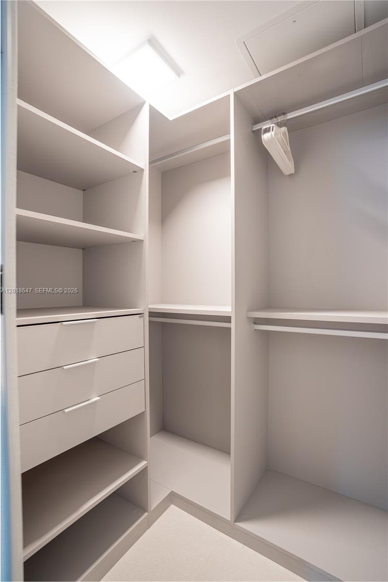 Parque Towers · #5-1603 in Sunny Isles Beach - Photo 24