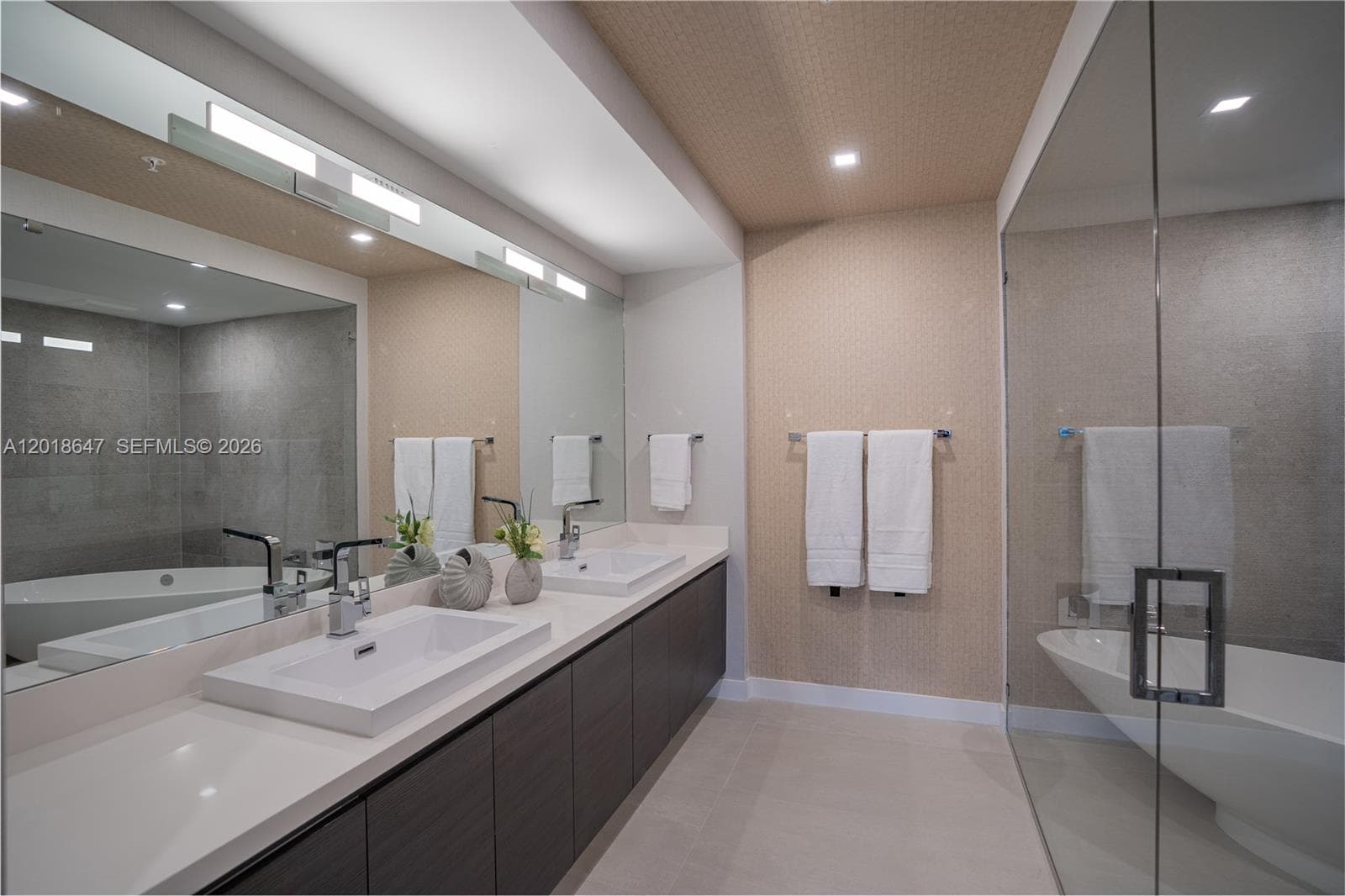 Parque Towers · #5-1603 in Sunny Isles Beach - Photo 19