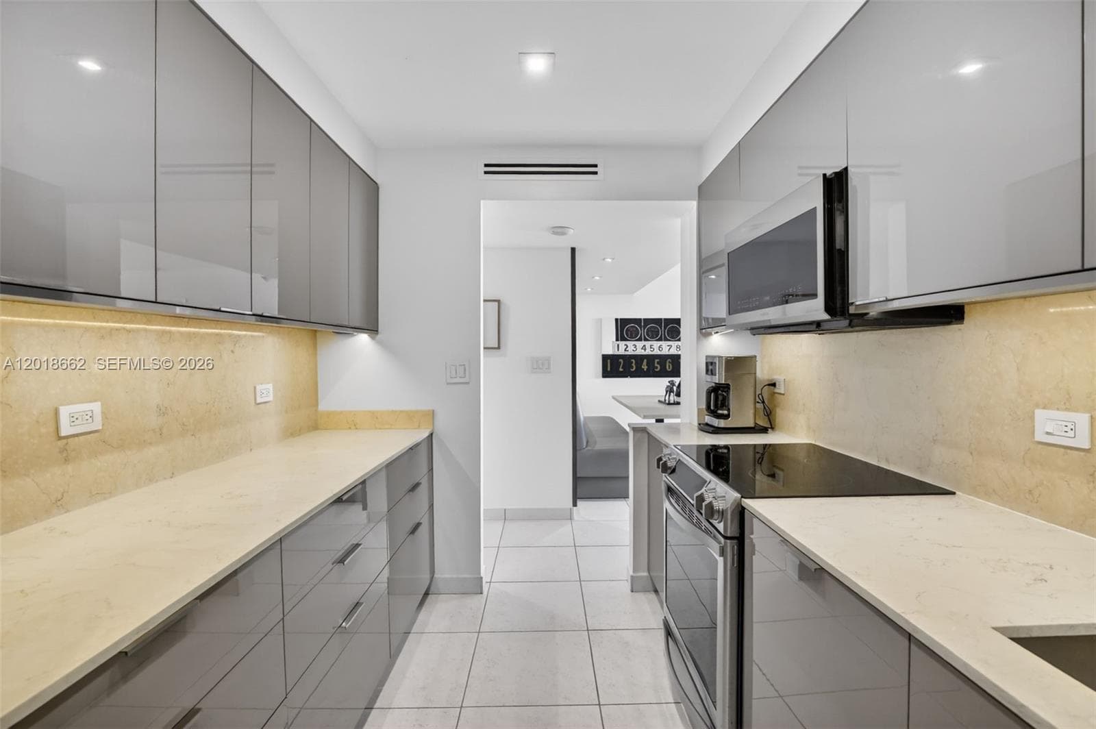 WATERVIEW · #1431 in Aventura - Photo 6