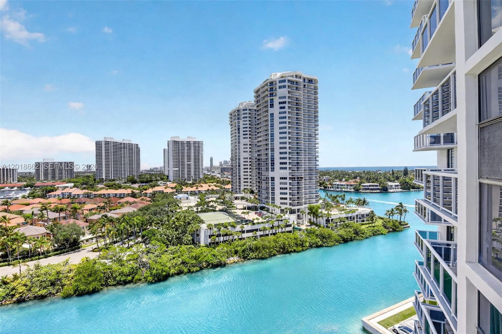 WATERVIEW · #1431 in Aventura - Photo 4