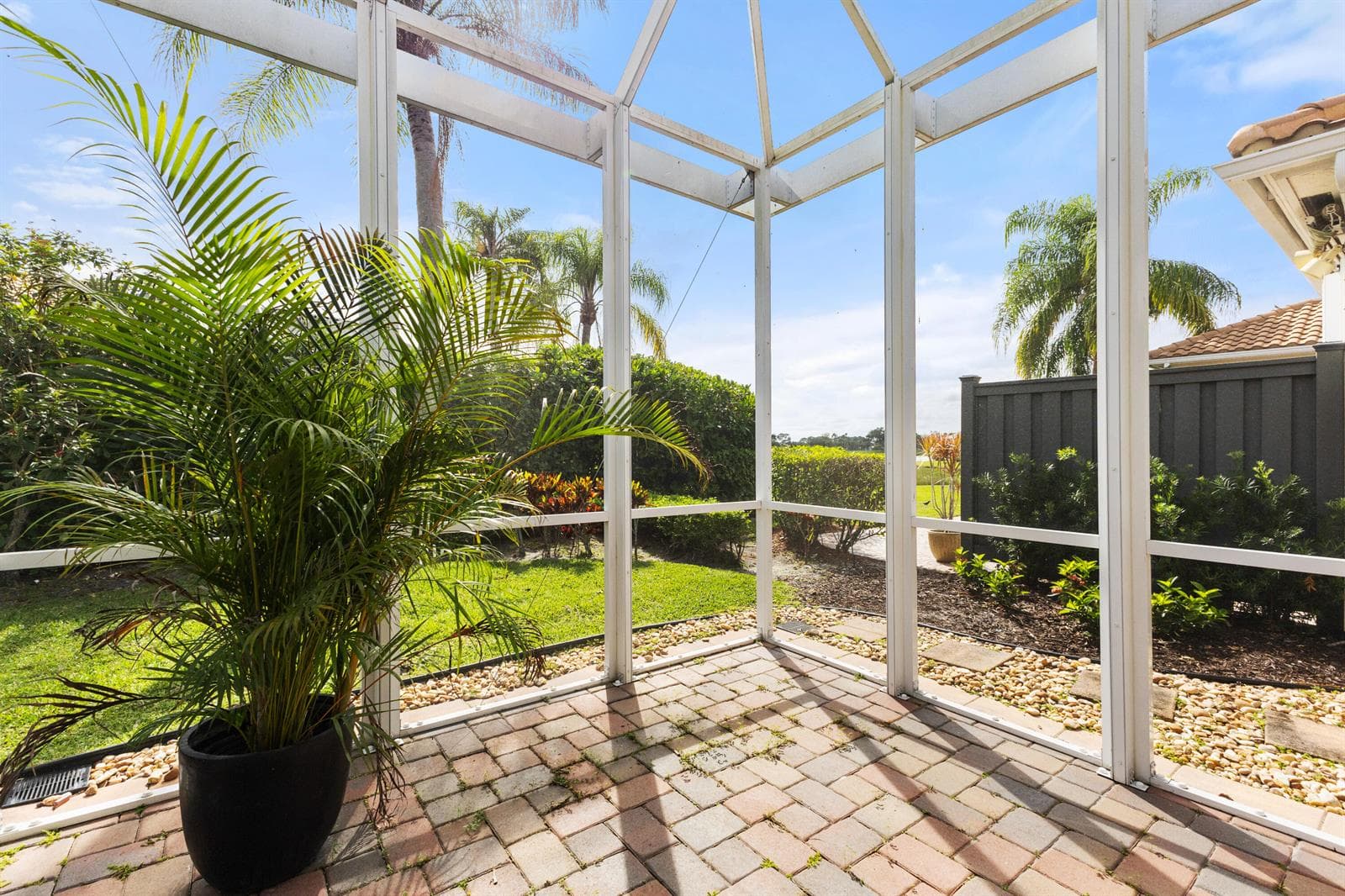 Screened patio corner view