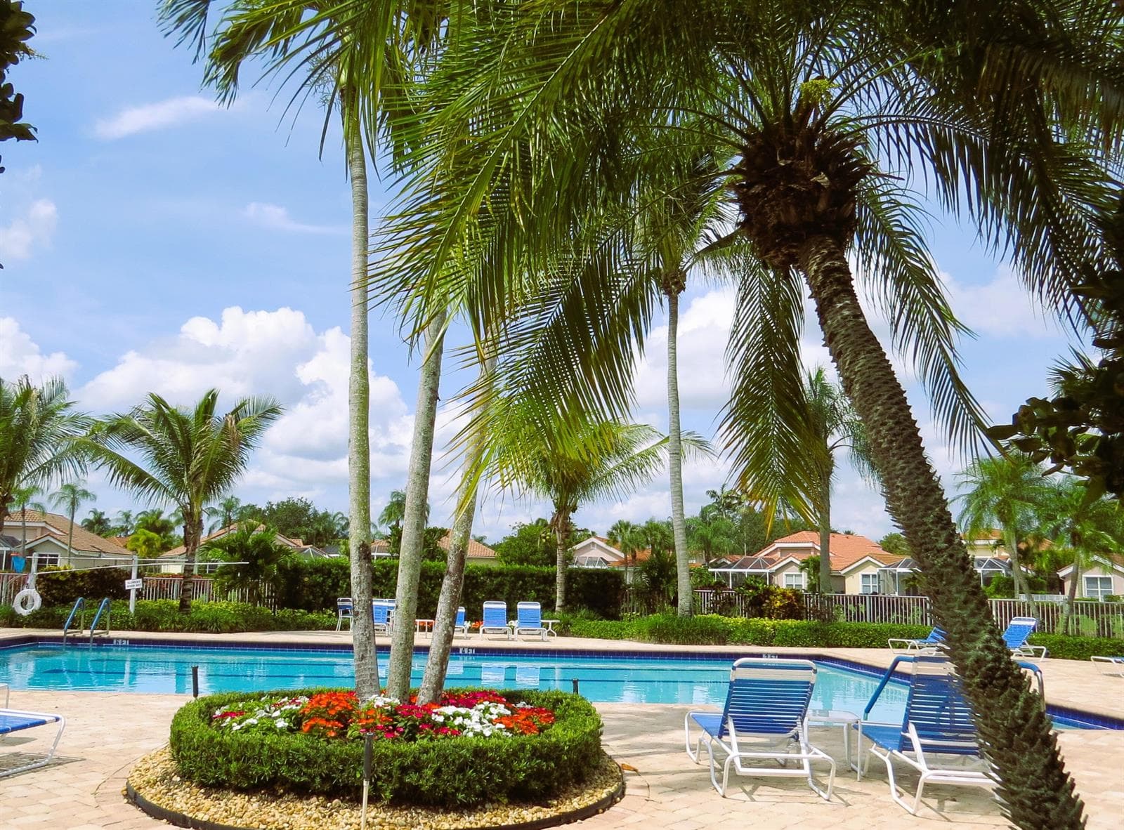HOA Pool