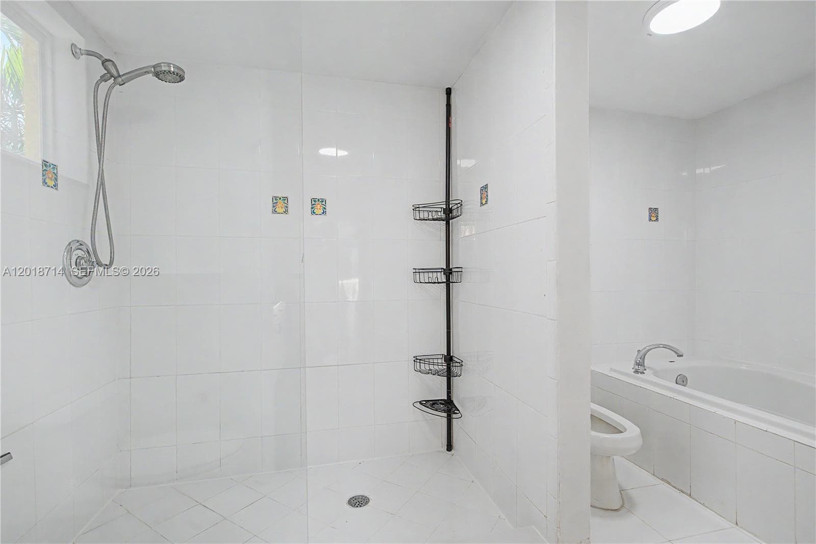 SURFSIDE PALMS CONDO · #115 in Surfside - Photo 15