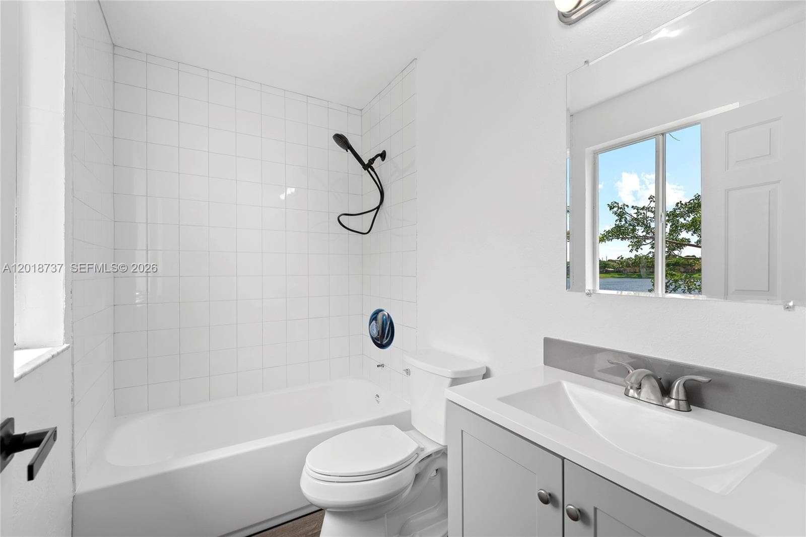 2445 SE 14th Ave #375 photo 6