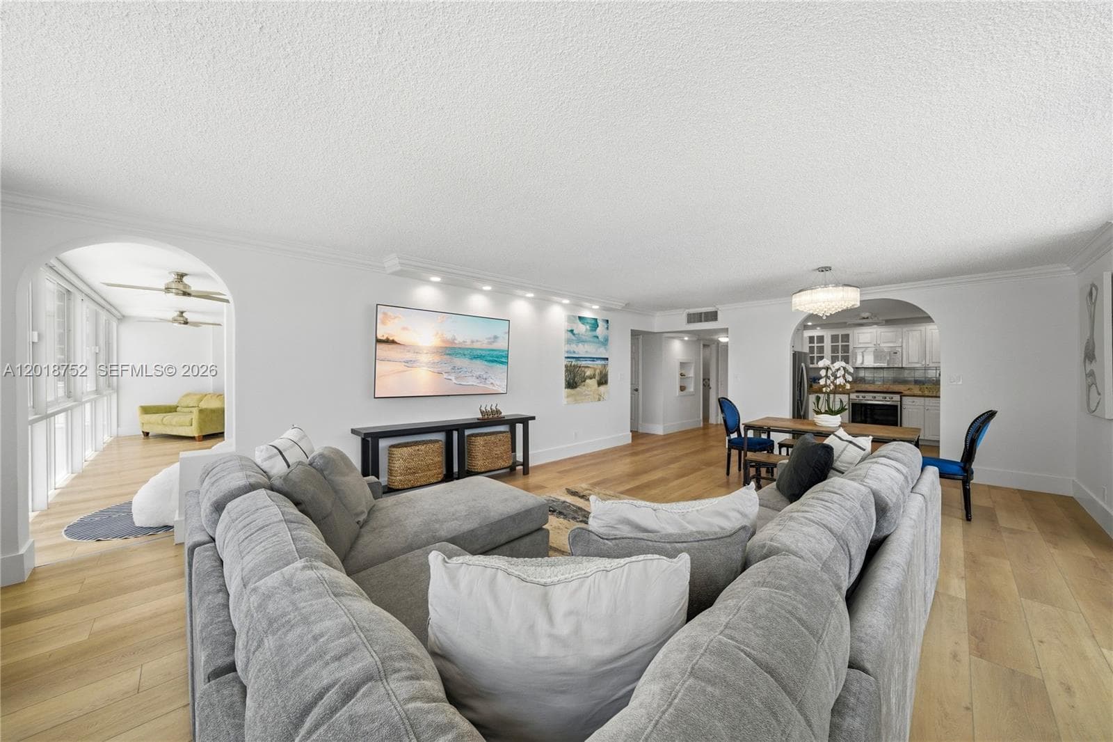 THE CARRIAGE HOUSE CONDO · #102 in Miami Beach - Photo 6