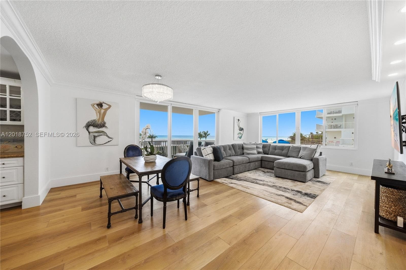 THE CARRIAGE HOUSE CONDO · #102 in Miami Beach - Photo 3