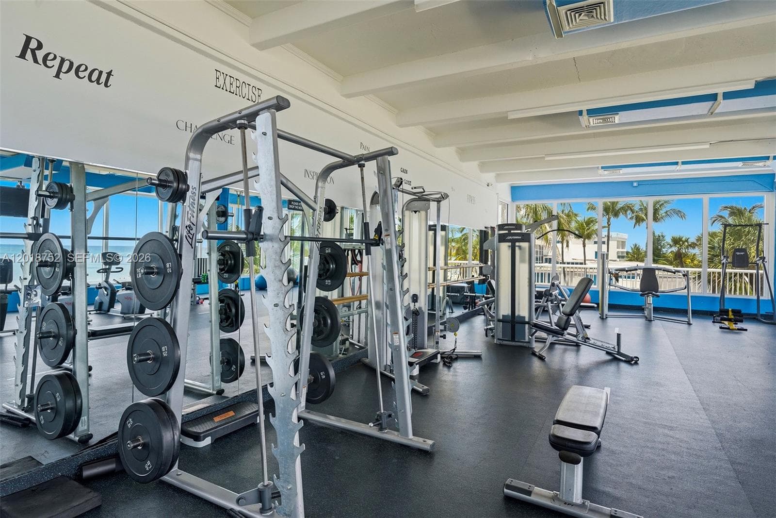 THE CARRIAGE HOUSE CONDO · #102 in Miami Beach - Photo 19