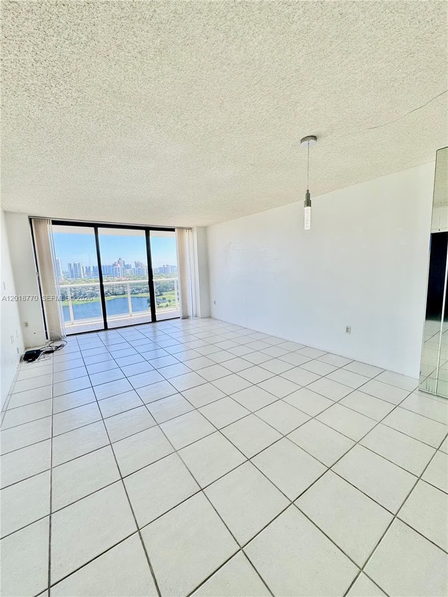 EL DORADO CONDO TOWER · #2005 in Aventura - Photo 3