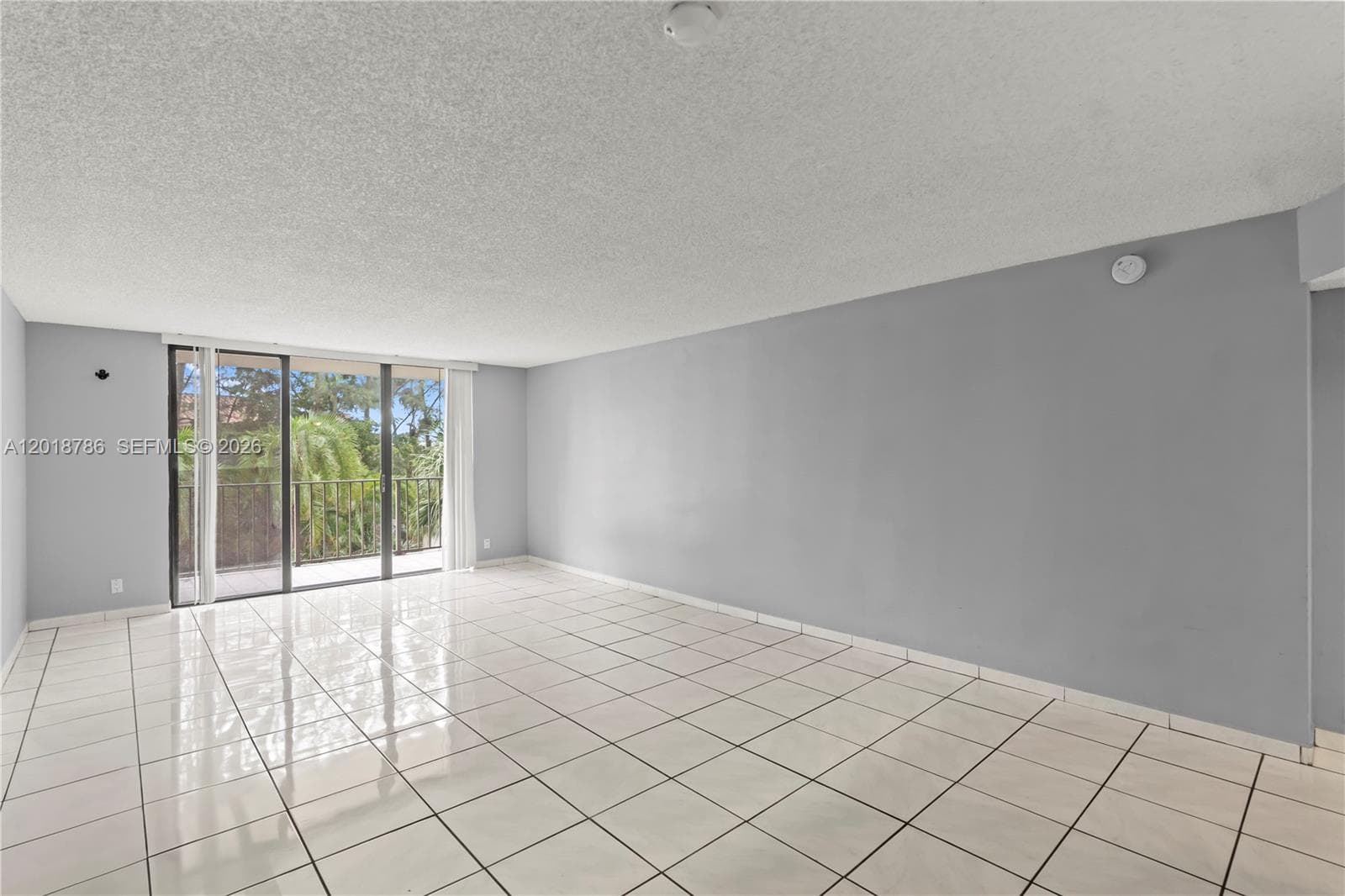 THE CLIPPER AT BISC COVE · #305 in Aventura - Photo 17
