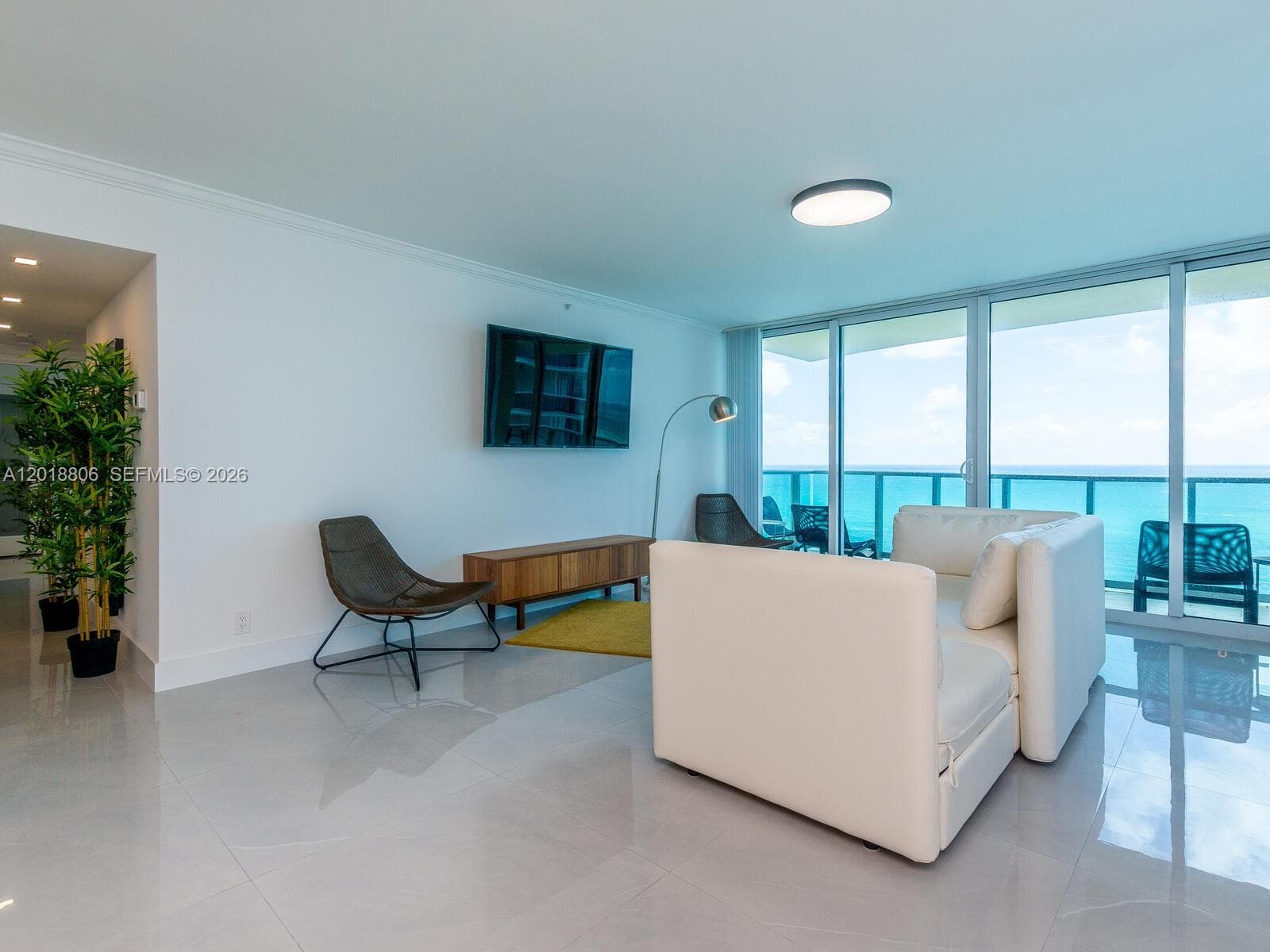 WAVE CONDO · #1525 in Hollywood - Photo 12
