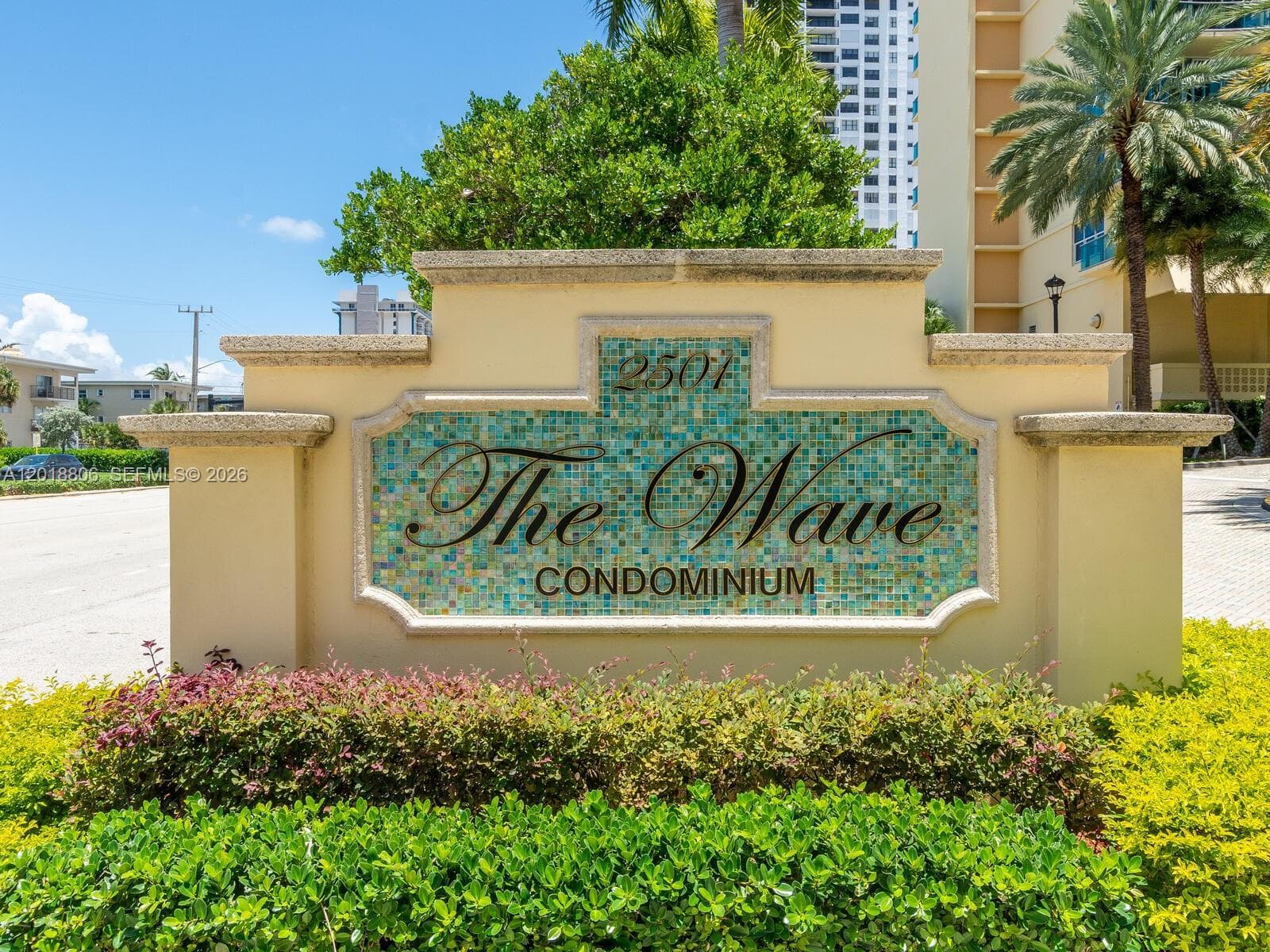 WAVE CONDO · #1525 in Hollywood - Photo 73
