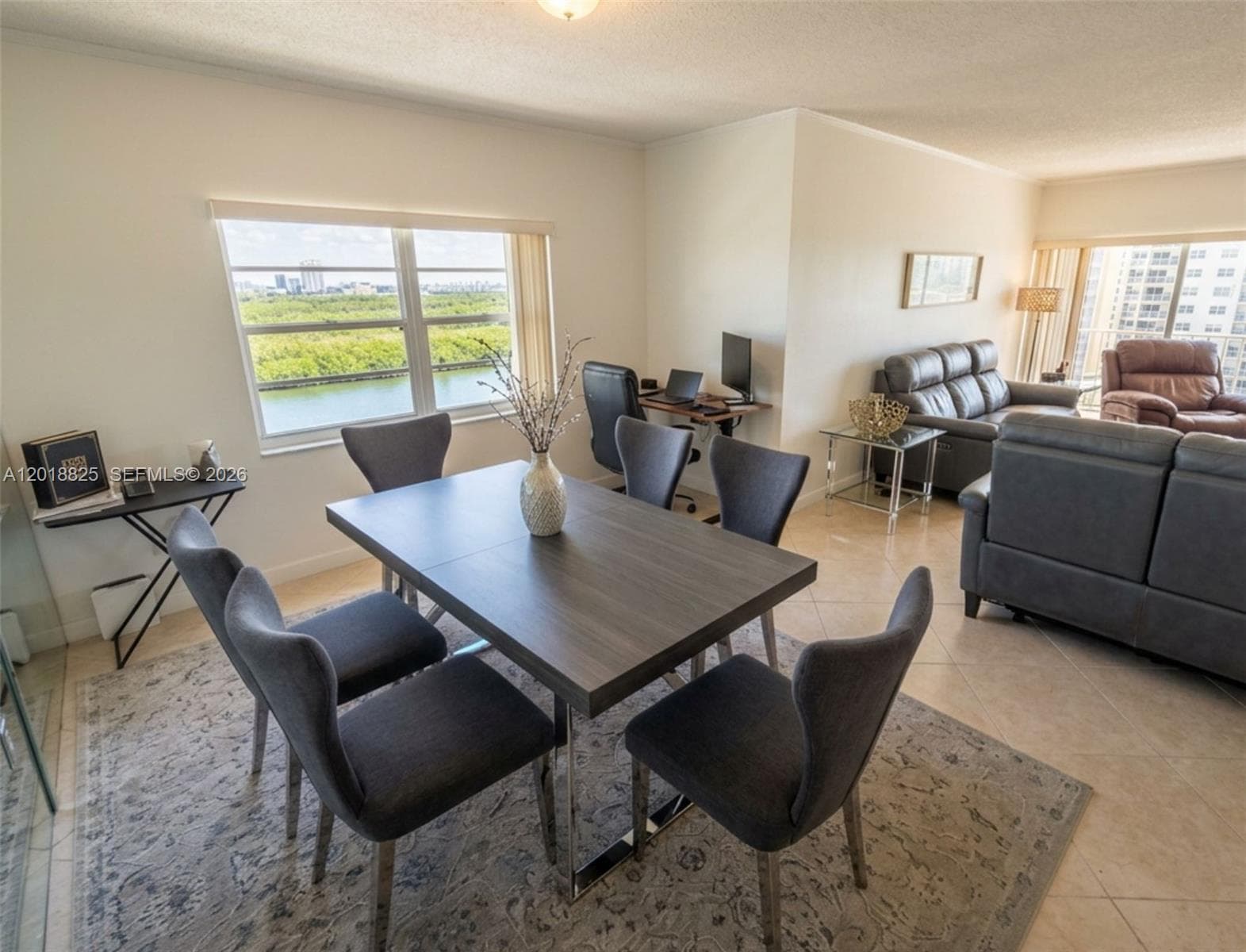 Arlen House West · #1421 in Sunny Isles Beach - Photo 7