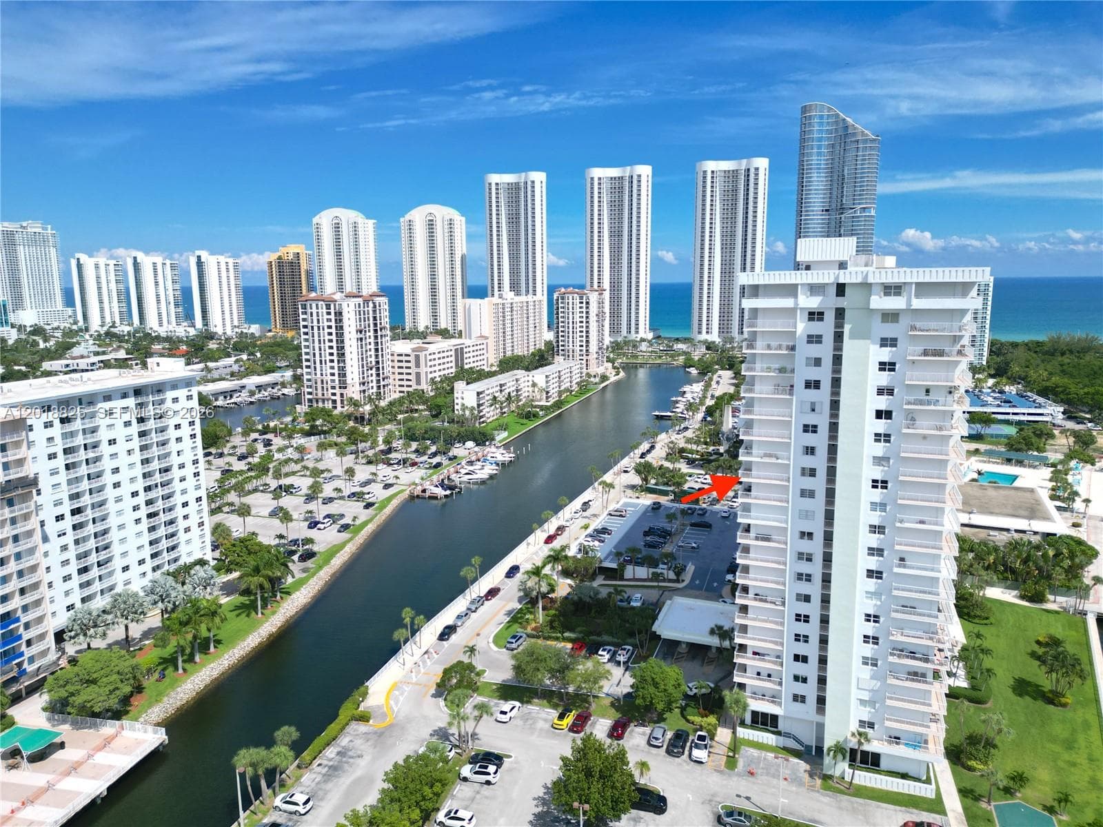 Arlen House West · #1421 in Sunny Isles Beach - Photo 3