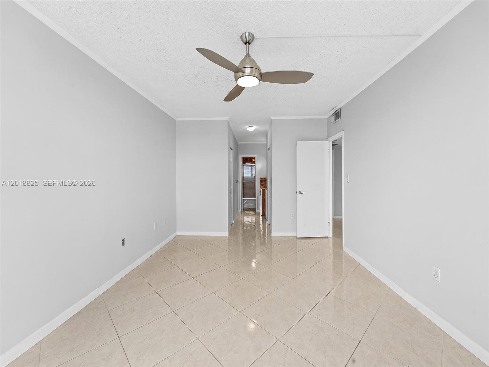 Arlen House West · #1421 in Sunny Isles Beach - Photo 11
