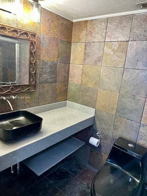 SEA AIR TOWERS CONDO · #PH03 in Hollywood - Photo 20