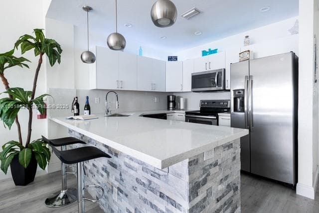 SEA AIR TOWERS CONDO · #PH03 in Hollywood - Photo 15