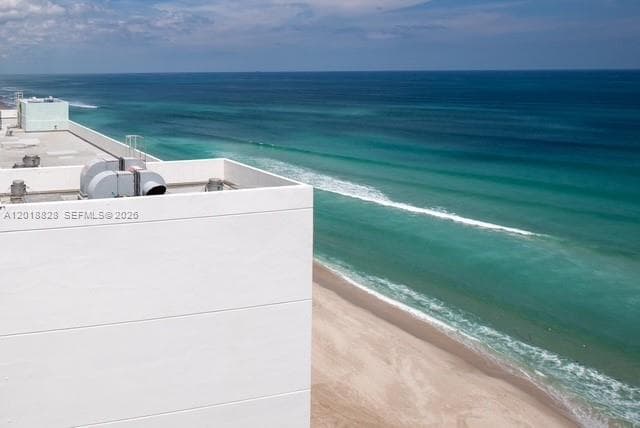 SEA AIR TOWERS CONDO · #PH03 in Hollywood - Photo 8