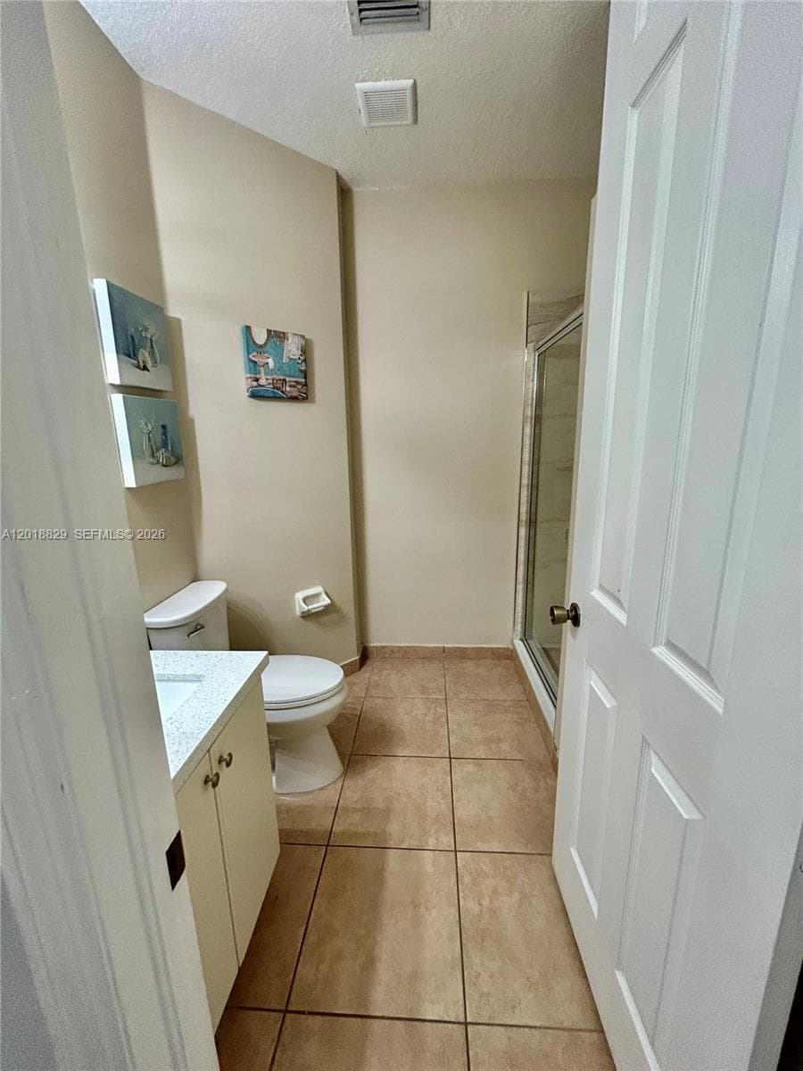 607 NE 35th Ave #607 photo 15