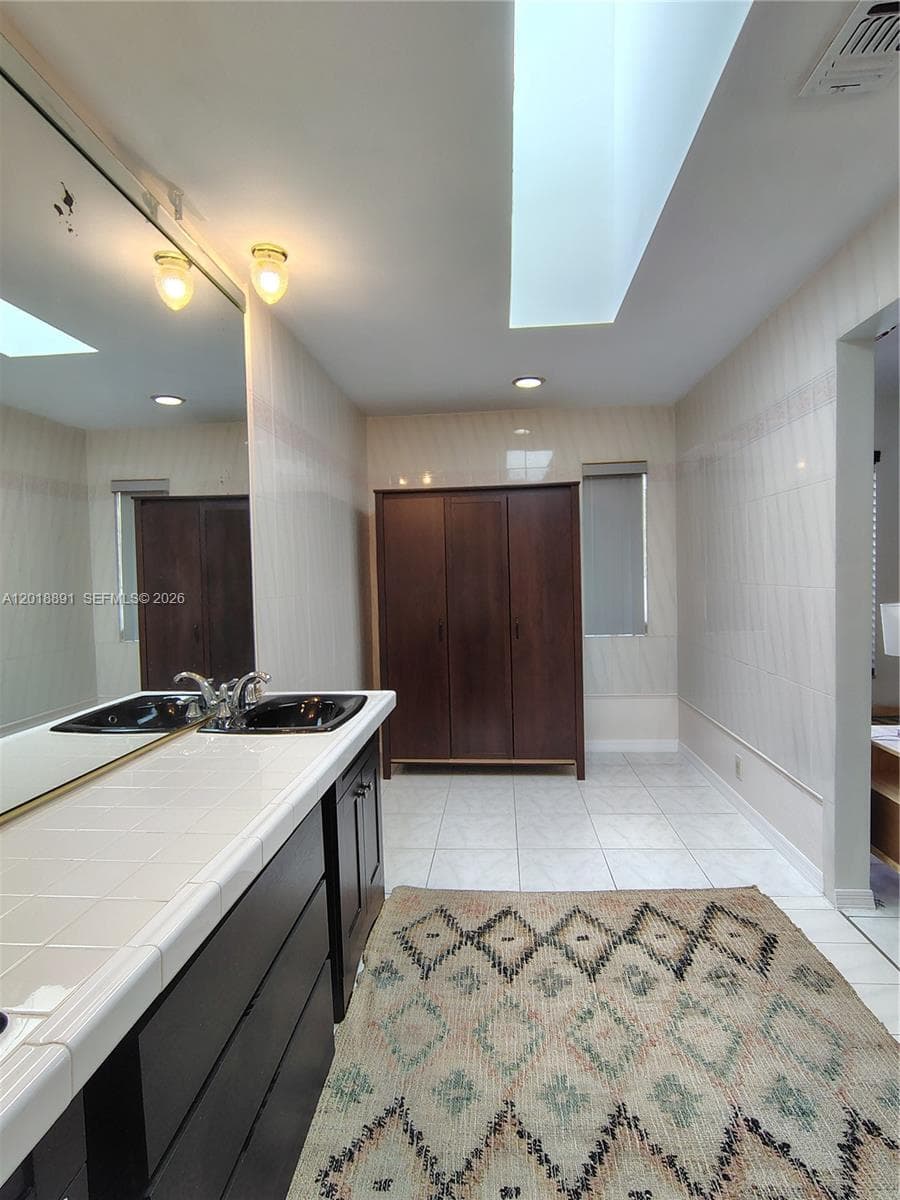 1100 SW 88th Ave #A photo 10