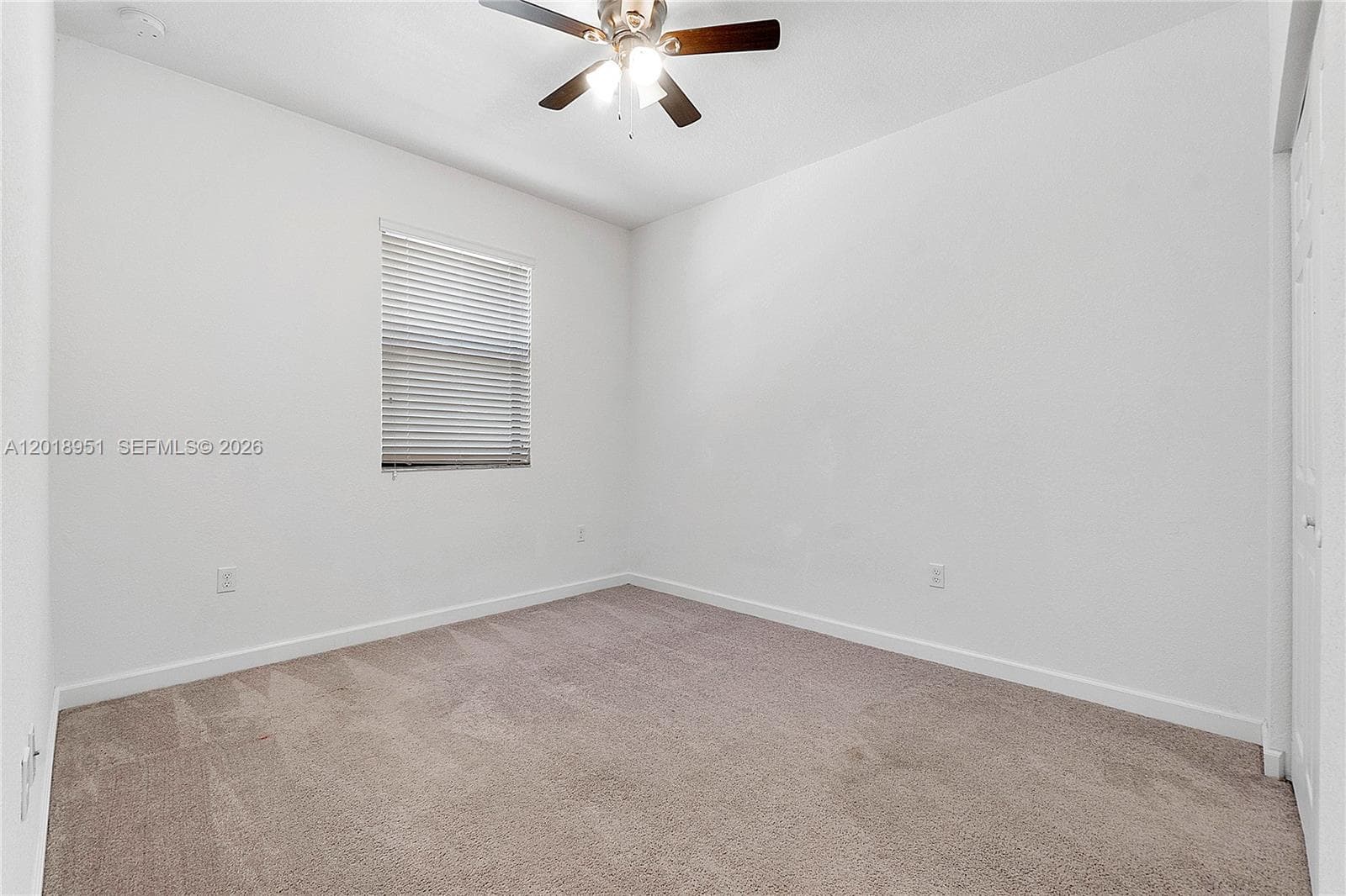 1541 SW 28th St #1541 photo 20