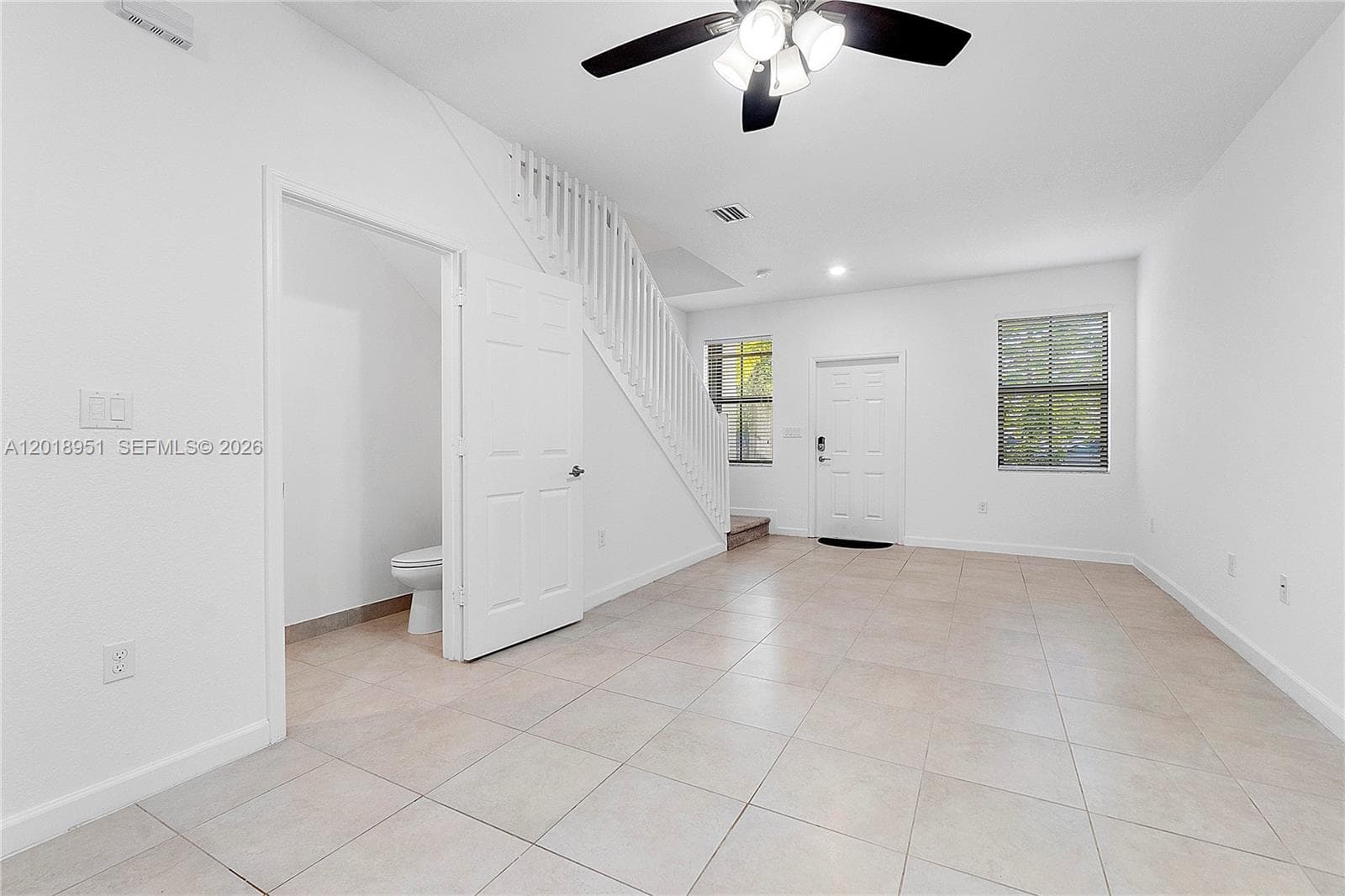 1541 SW 28th St #1541 photo 8