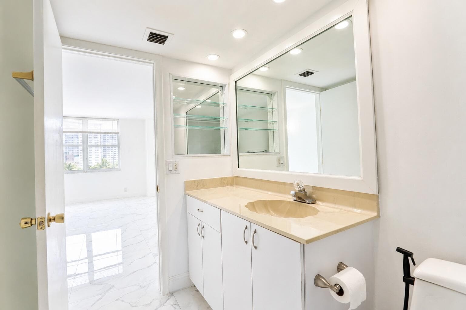 101 Briney Ave #401 20