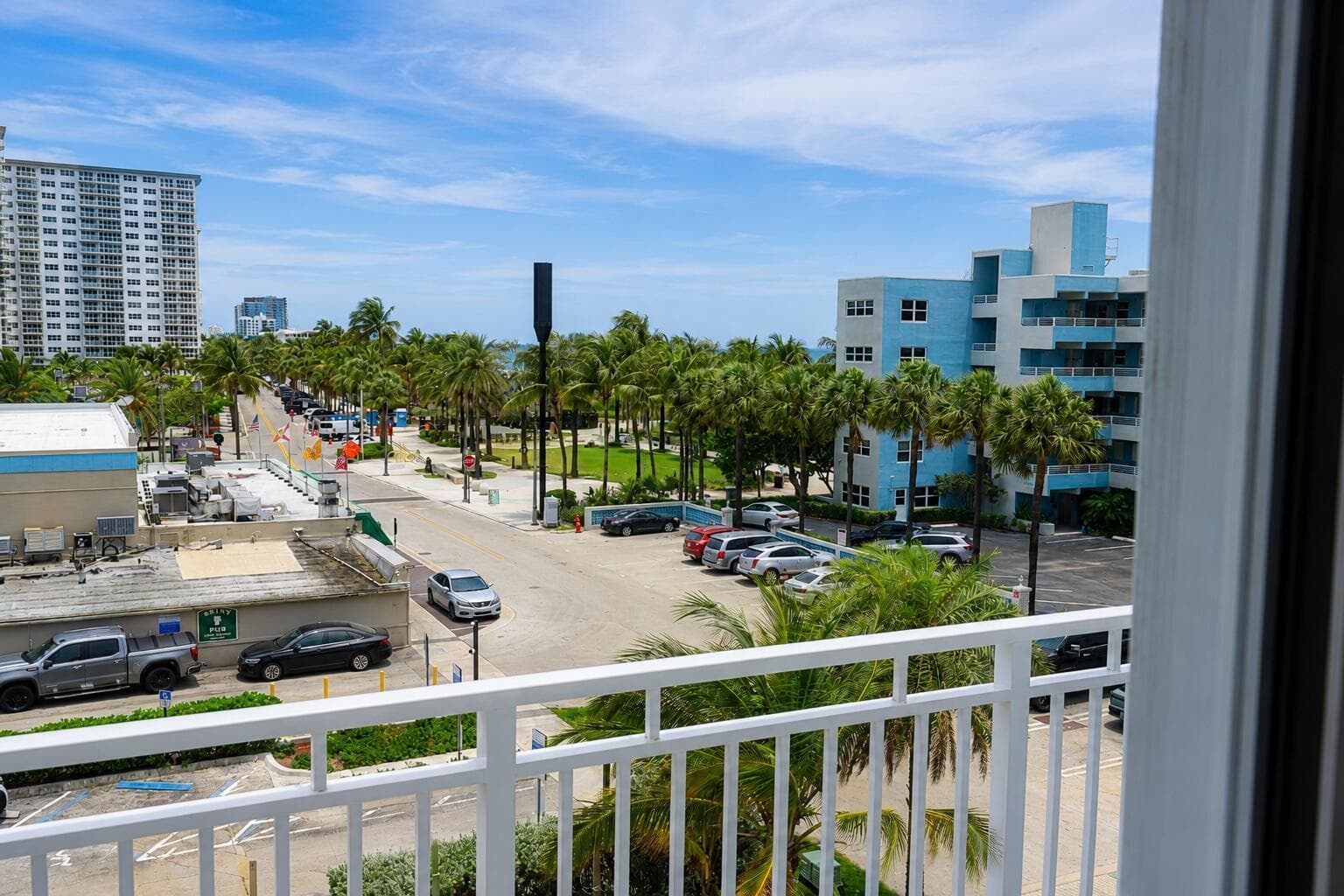 101 Briney Ave #401 37