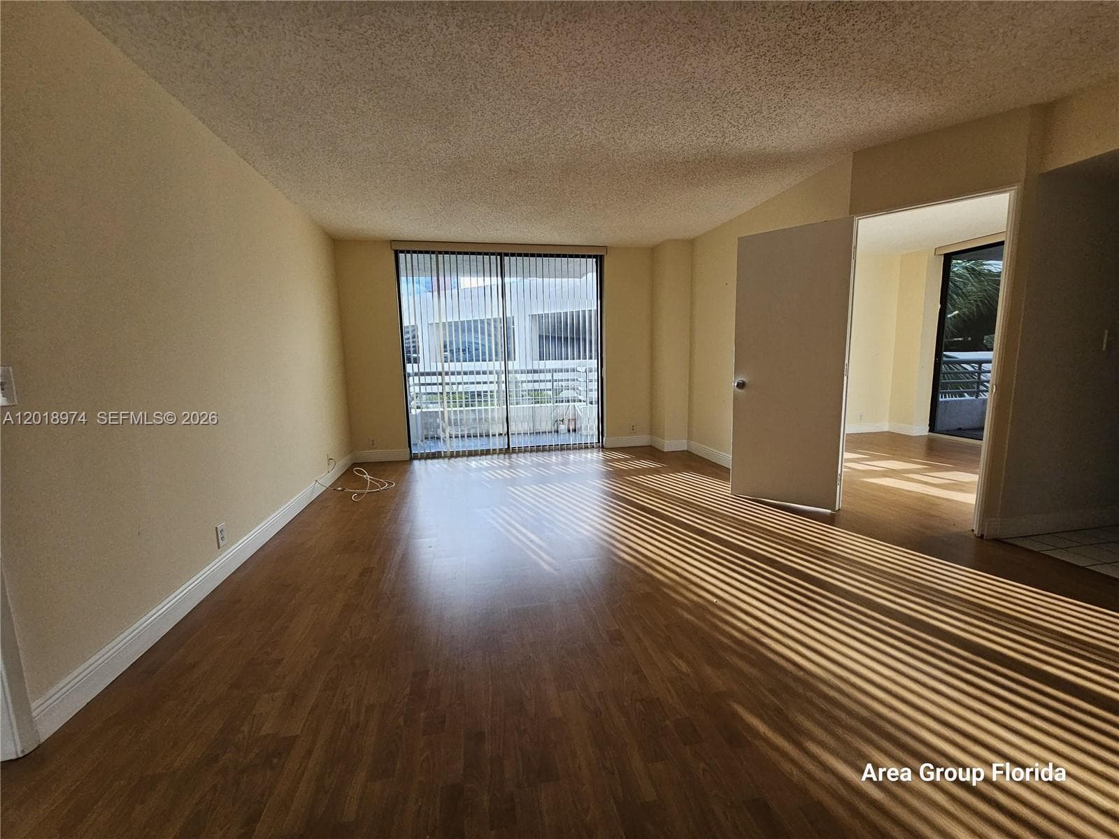 PARC CENTRAL AVENTURA SOU · #318 in Aventura - Photo 5