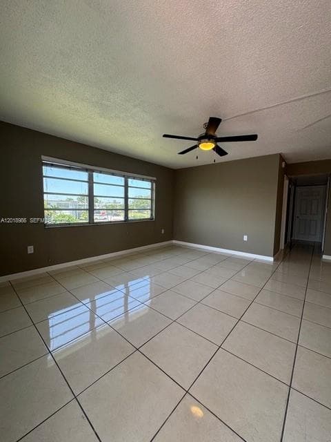 RO-MONT SOUTH CONDO MNPQ · #Q33 in Miami Gardens - Photo 2