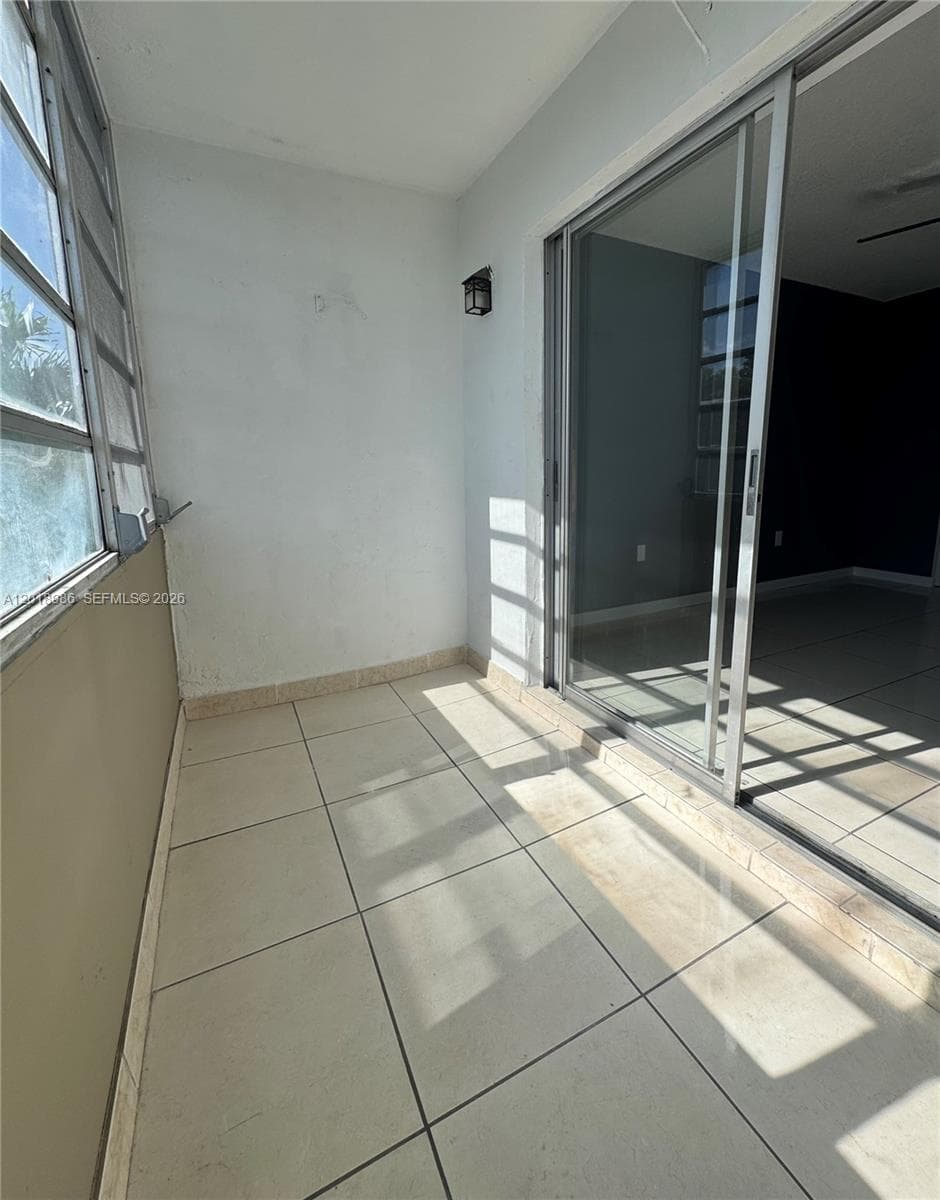RO-MONT SOUTH CONDO MNPQ · #Q33 in Miami Gardens - Photo 7