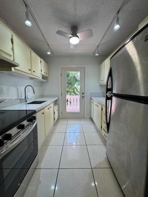 RO-MONT SOUTH CONDO MNPQ · #Q33 in Miami Gardens - Photo 5