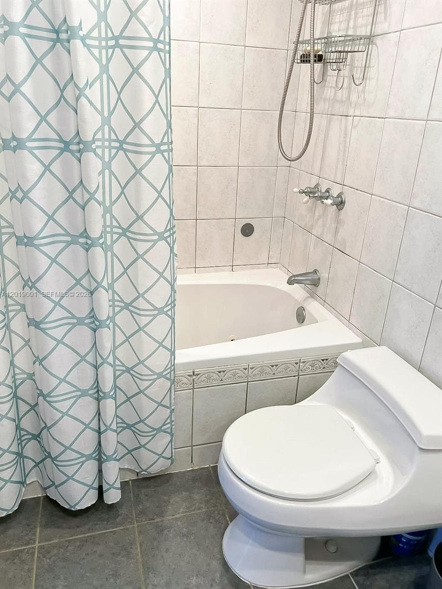 DESOTO PARK NORTH CONDO · #312 in Hallandale Beach - Photo 11