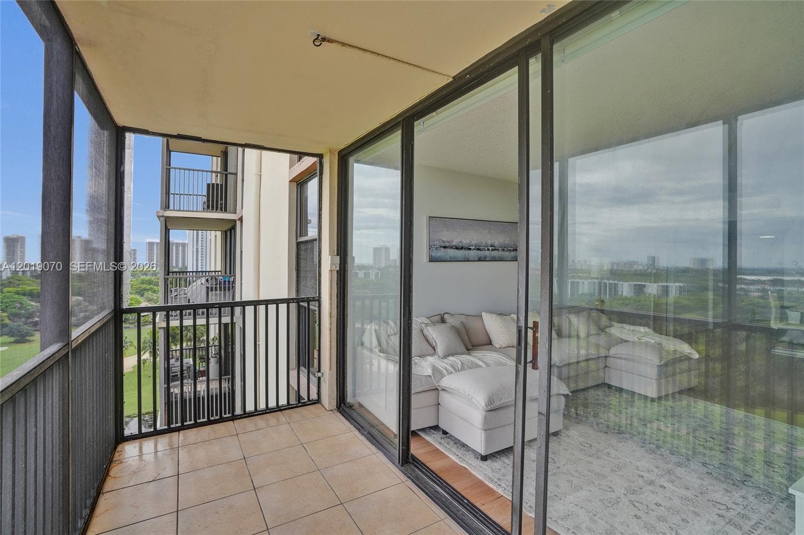 CORONADO CONDO- TOWER III · #1440 in Aventura - Photo 13