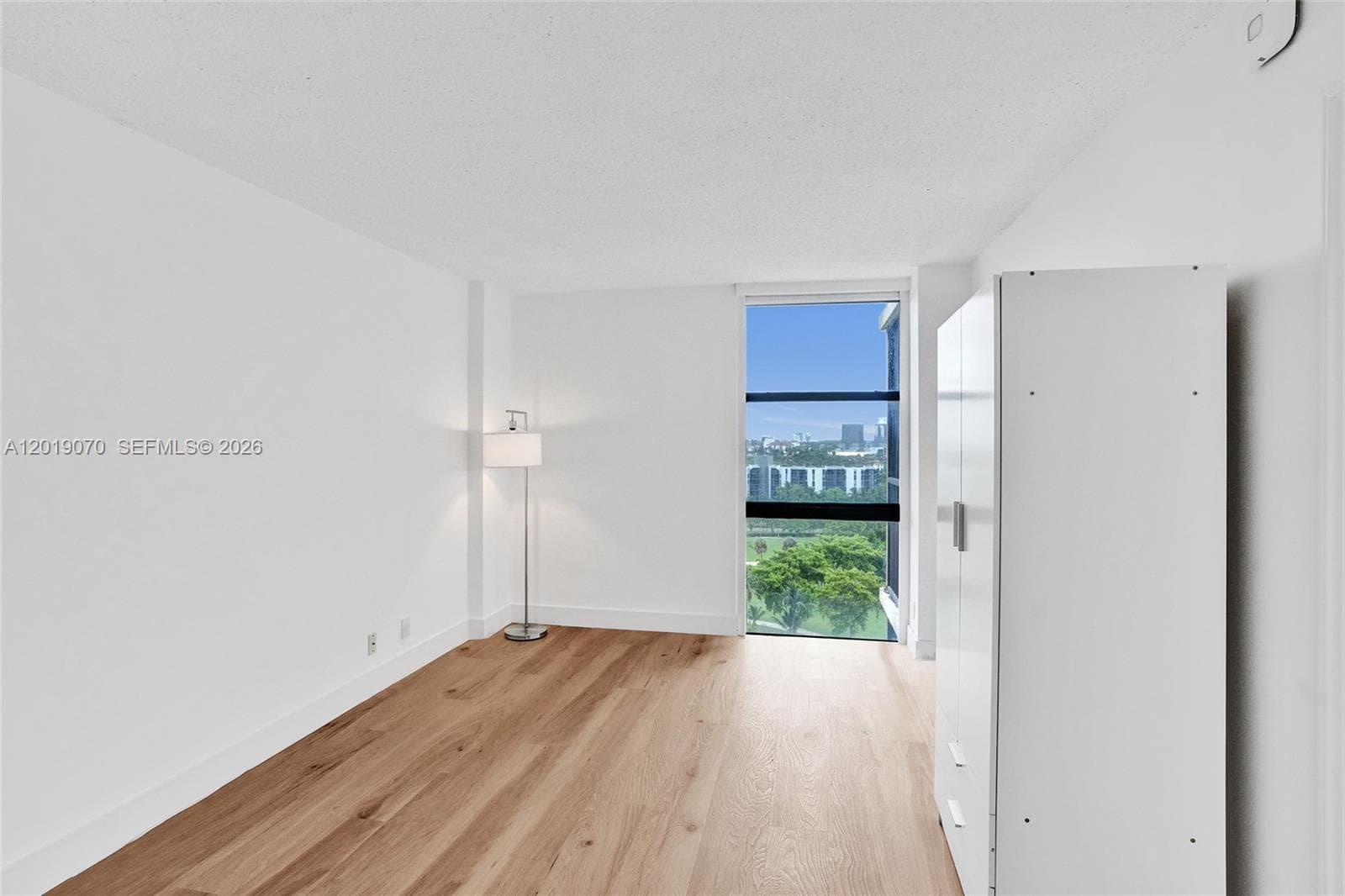 CORONADO CONDO- TOWER III · #1440 in Aventura - Photo 17