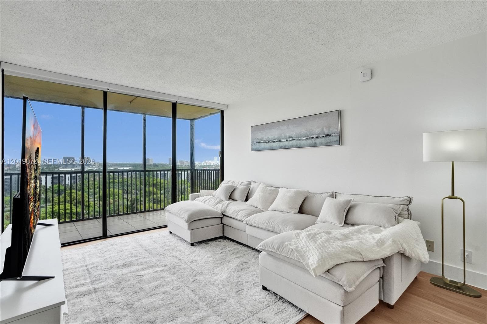 CORONADO CONDO- TOWER III · #1440 in Aventura - Photo 14
