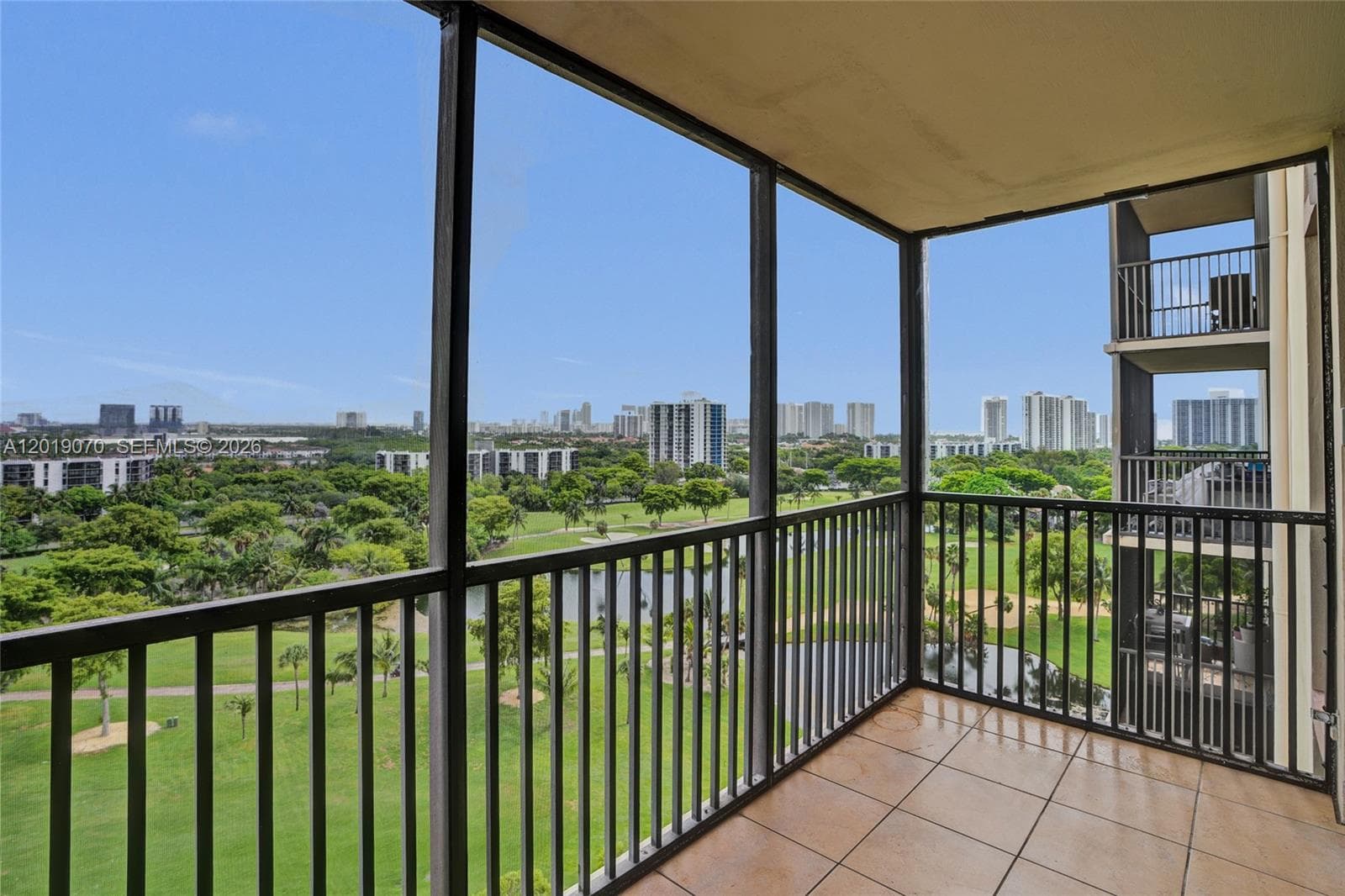 CORONADO CONDO- TOWER III · #1440 in Aventura - Photo 8