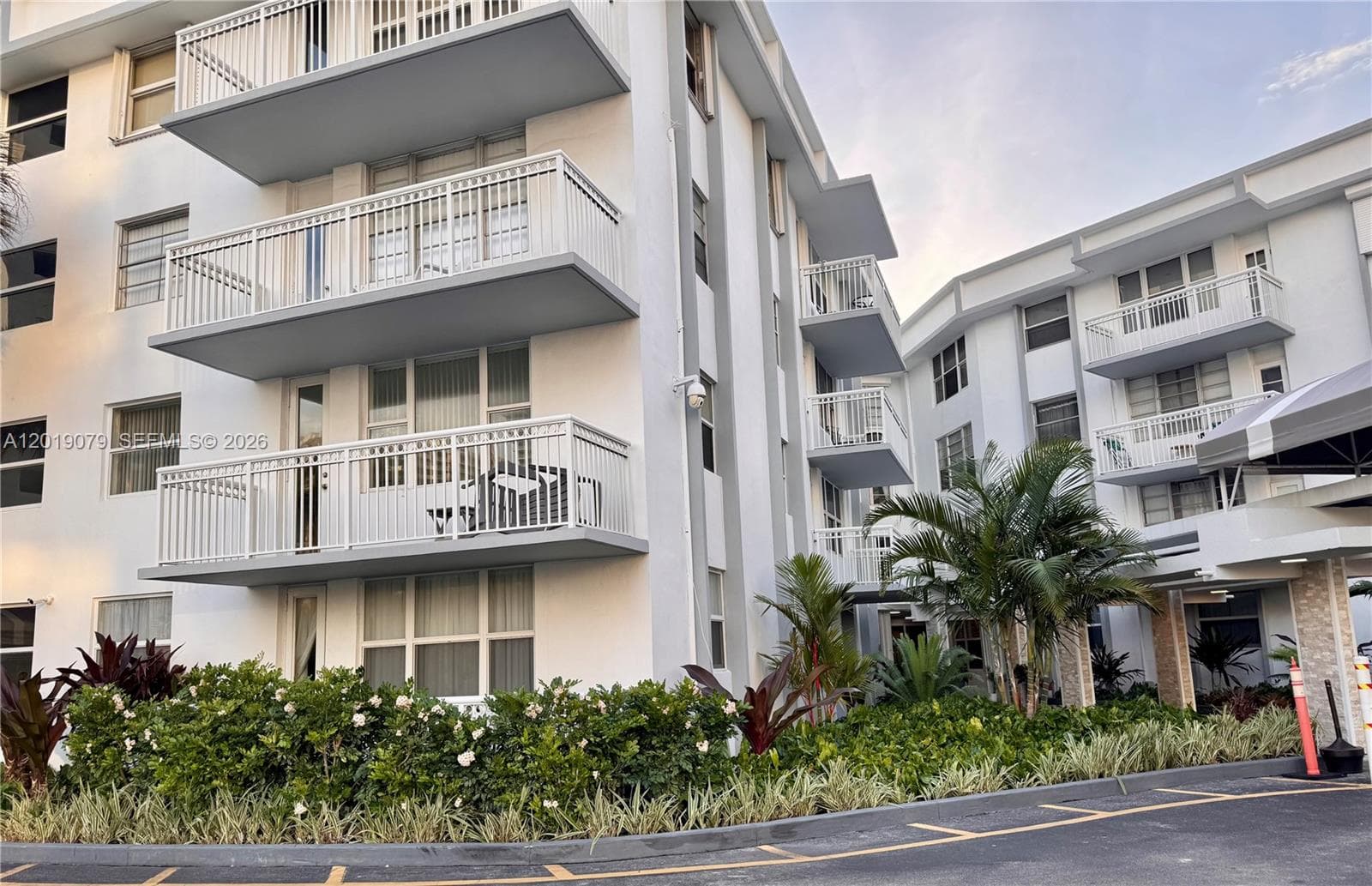 CHELSEA BAYVIEW CONDO · #212 in Hallandale Beach - Photo 19