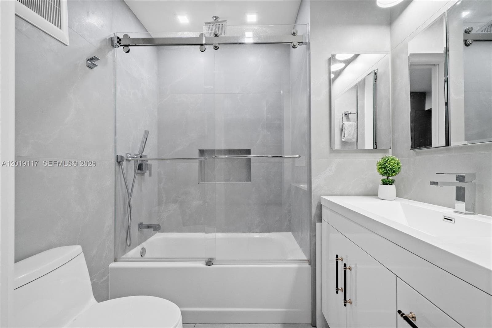 3748 Prairie Ave photo 42