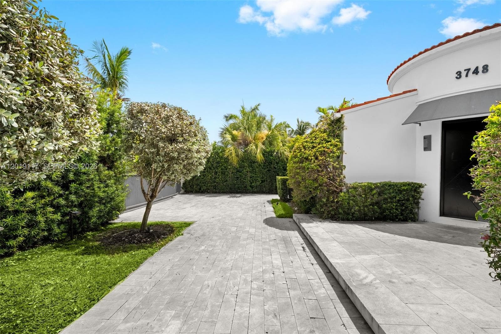 3748 Prairie Ave photo 46