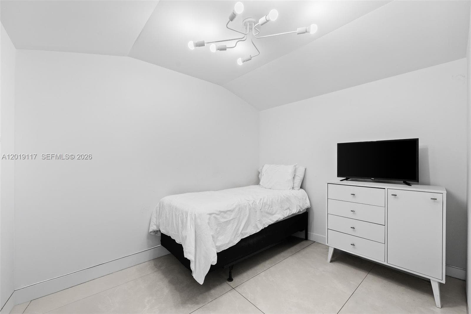 3748 Prairie Ave photo 43