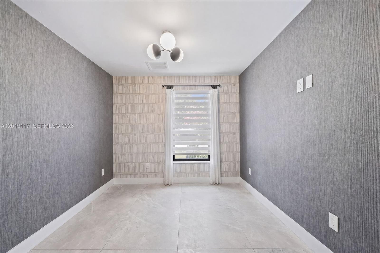 3748 Prairie Ave photo 45