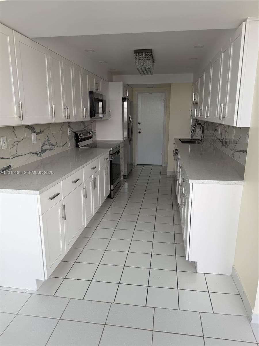 LAKE POINT TOWER CONDOMIN · #313 in Hallandale Beach - Photo 36