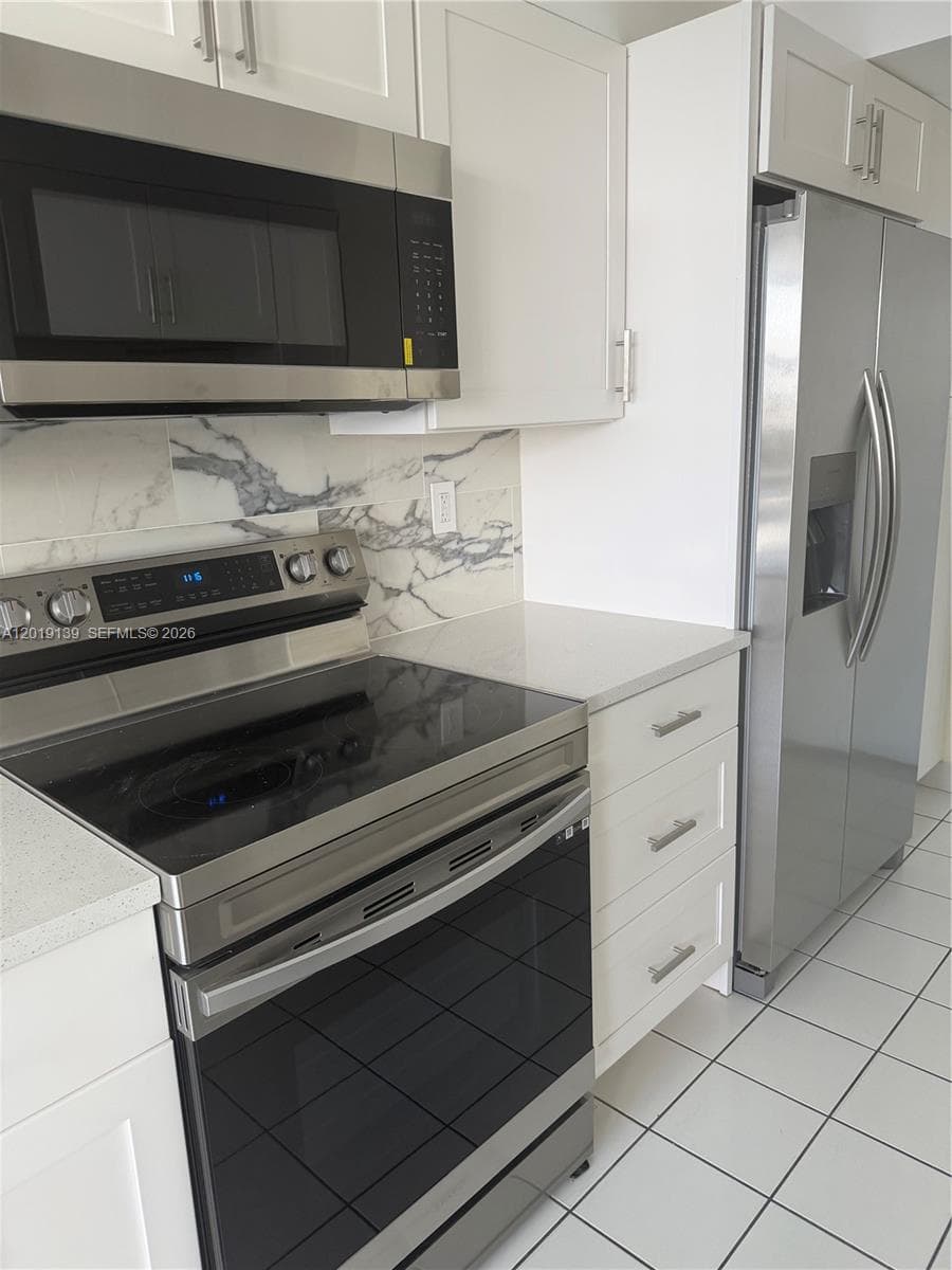LAKE POINT TOWER CONDOMIN · #313 in Hallandale Beach - Photo 14