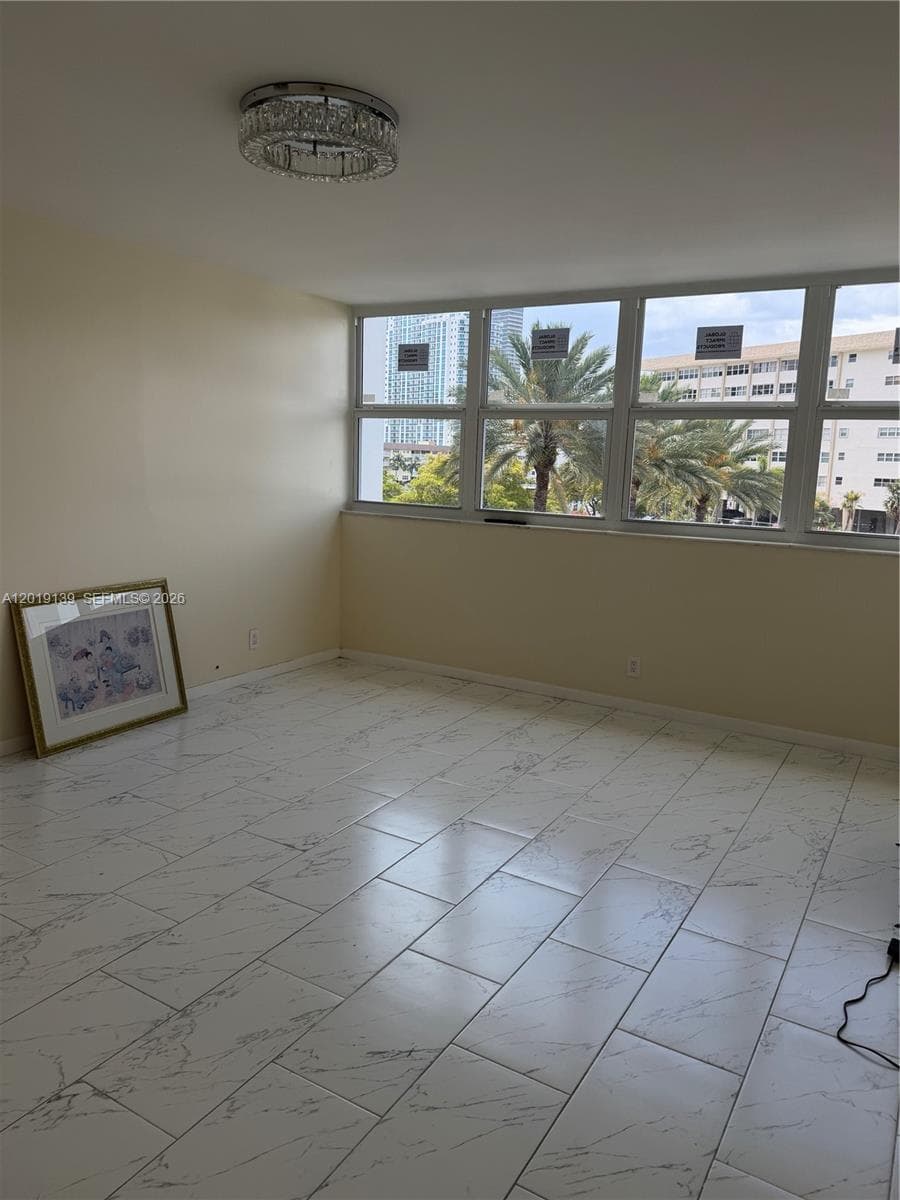 LAKE POINT TOWER CONDOMIN · #313 in Hallandale Beach - Photo 29